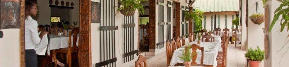 סיאבונגה Lake Kariba Inns מראה חיצוני תמונה